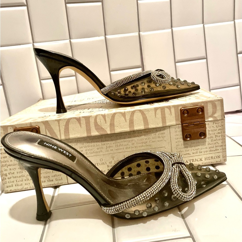 Nine West Nanita Black mules with Rhinestone trim Women’s size 7.5 New - Picture 3 of 5